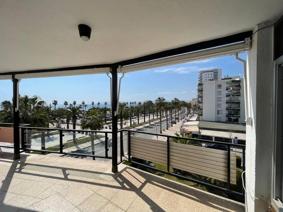 Apartamento En Primera Linea De Mar De Salou Buitenkant foto
